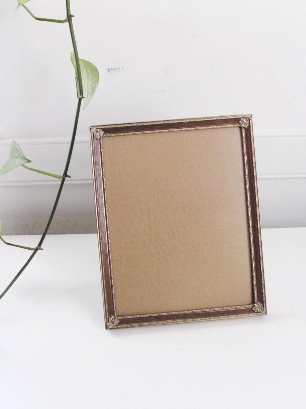 Vintage Metal Gold Brass Picture Frame 8x10 Photo Mid Century Decor